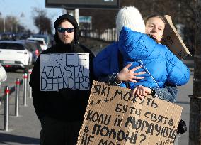 Dont Be Silent! Captivity Kills rally in Kyiv